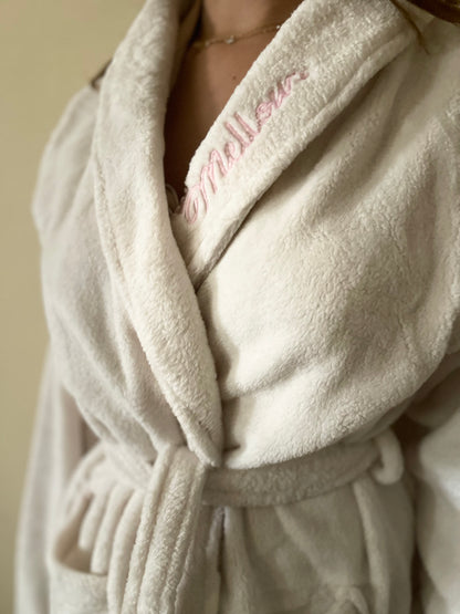 Ivory (Bathrobe) 🛁🧼