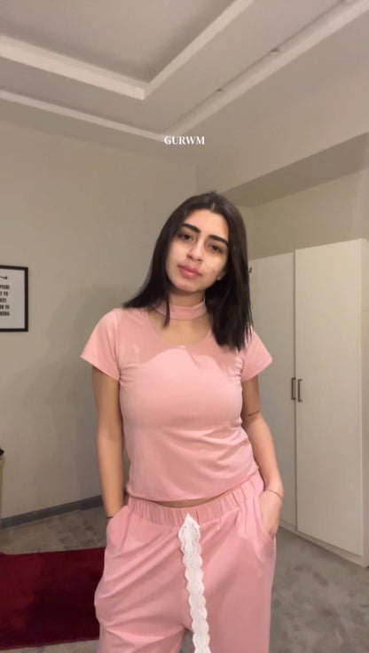 Pink velevet — Cropped Collar Pajama Set